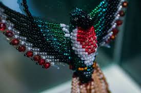 The Timeless Beauty of Hummingbird Necklaces: A Craftsmanship Legacy