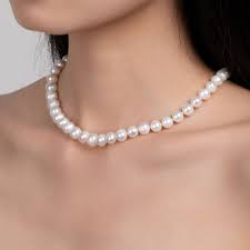 The Timeless Elegance of Freshwater Pearl Necklaces