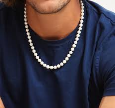 The Timeless Elegance of Men's Pearl Necklaces for Anniversaries
