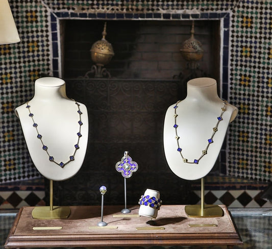 Timeless Elegance: Celebrating Love with an Arpels Necklace