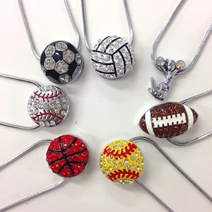 Resizing Rings: A Must for Sports Jewelry Enthusiasts