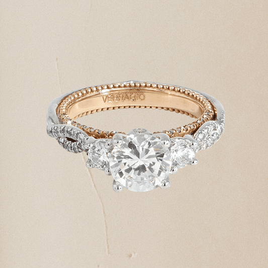 The Allure of White Gold Engagement Rings in Personalized Design
