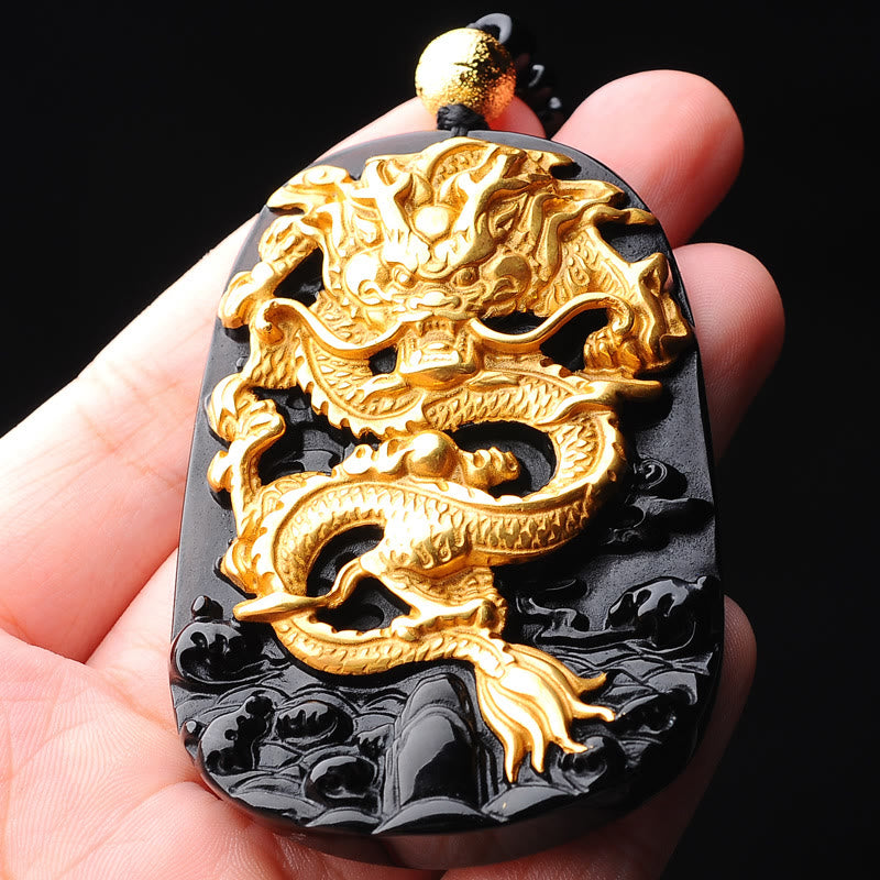 Collier pendentif porte-bonheur en obsidienne dragon plaqué or 18 carats de Buddha Stones 
