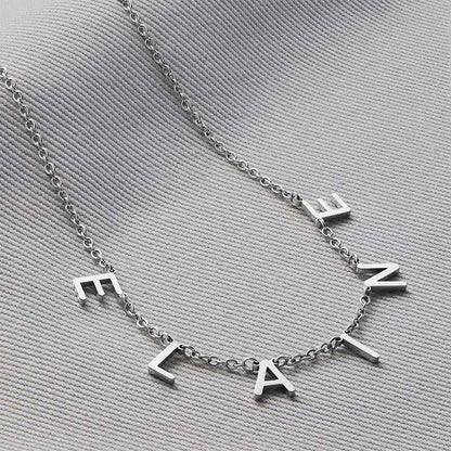 Collier avec nom et lettre personnalisés