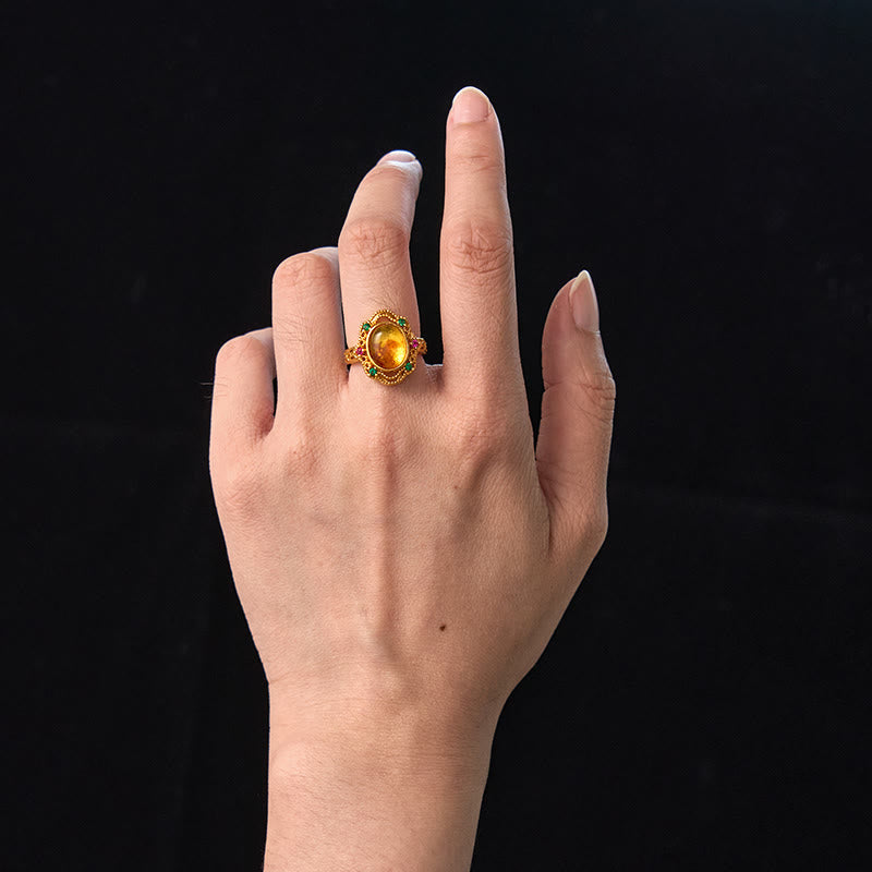 Bague ajustable en dentelle creuse avec pierres de Bouddha et fleur d'ambre 