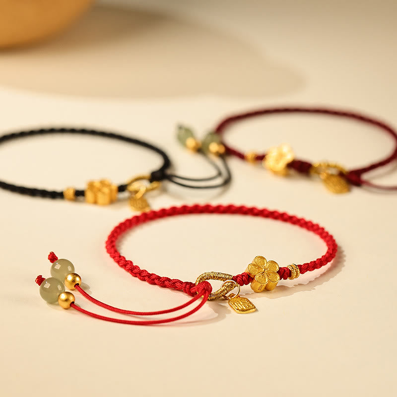 Bracelet porte-bonheur en jade Hetian avec petites fleurs de pêcher et breloque Fu