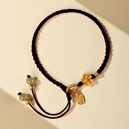Bracelet porte-bonheur en jade Hetian avec petites fleurs de pêcher et breloque Fu