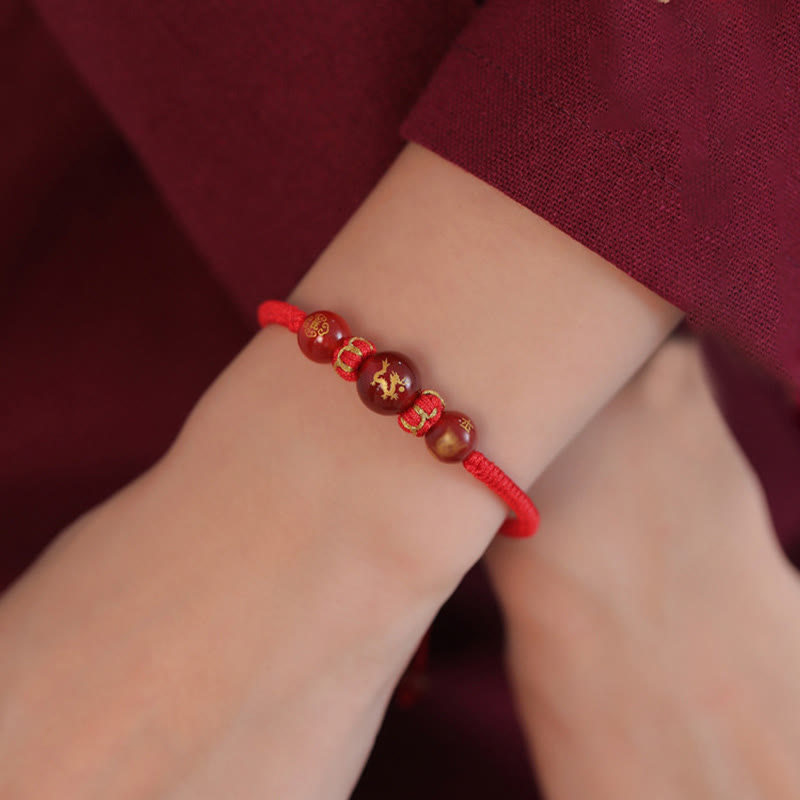 Bracelet de protection tressé en fil rouge avec pierres de Bouddha et agate rouge, signe du zodiaque chinois, fait à la main