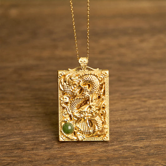 Collier pendentif en jade Hetian plaqué or et pierres de Bouddha