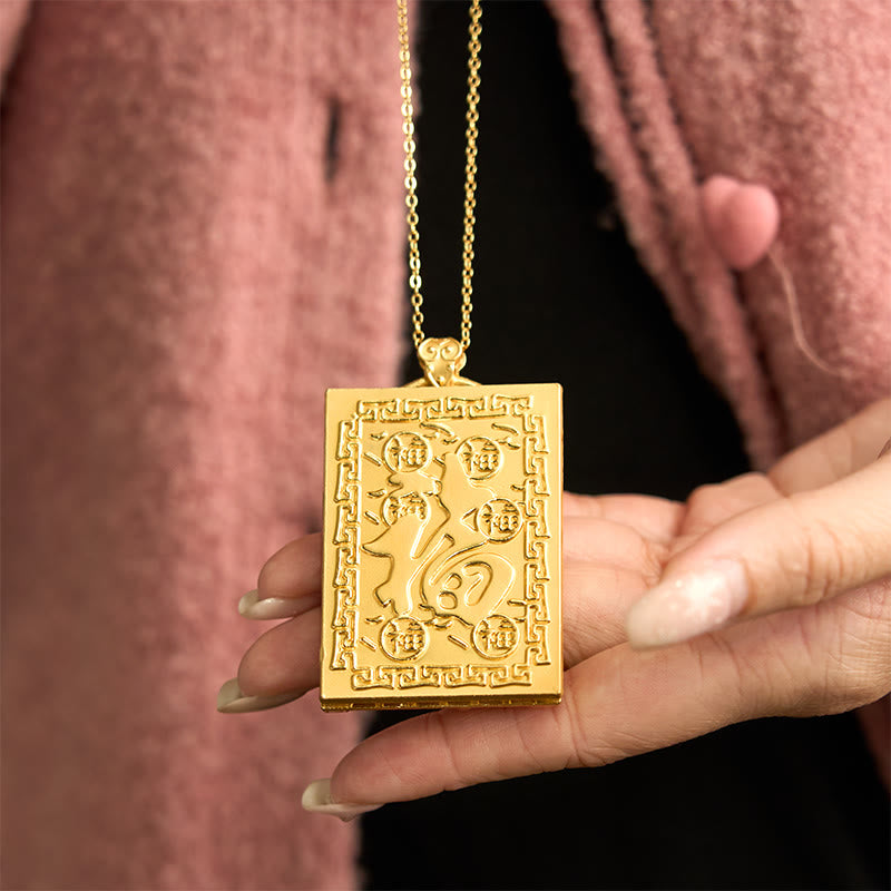 Collier pendentif en jade Hetian plaqué or et pierres de Bouddha