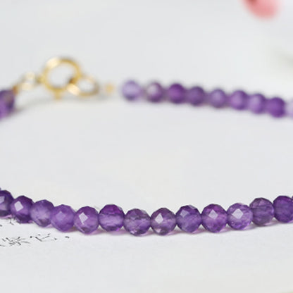 Bracelet de conscience spirituelle en cuivre plaqué or 14 carats avec perles ultra-fines en améthyste naturelle de 3 mm et pierres de Bouddha 