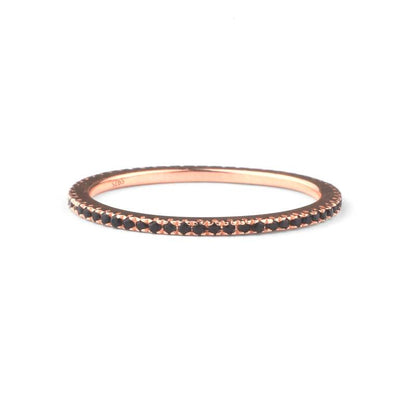 Bague d'éternité en diamant noir