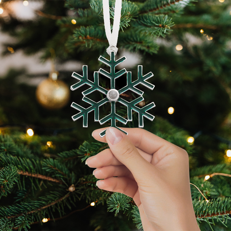 Décoration de Noël personnalisée en forme de flocon de neige phosphorescent