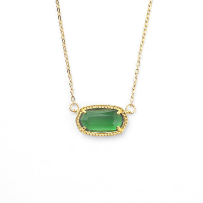 Collier avec pendentif ovale et pierre de naissance