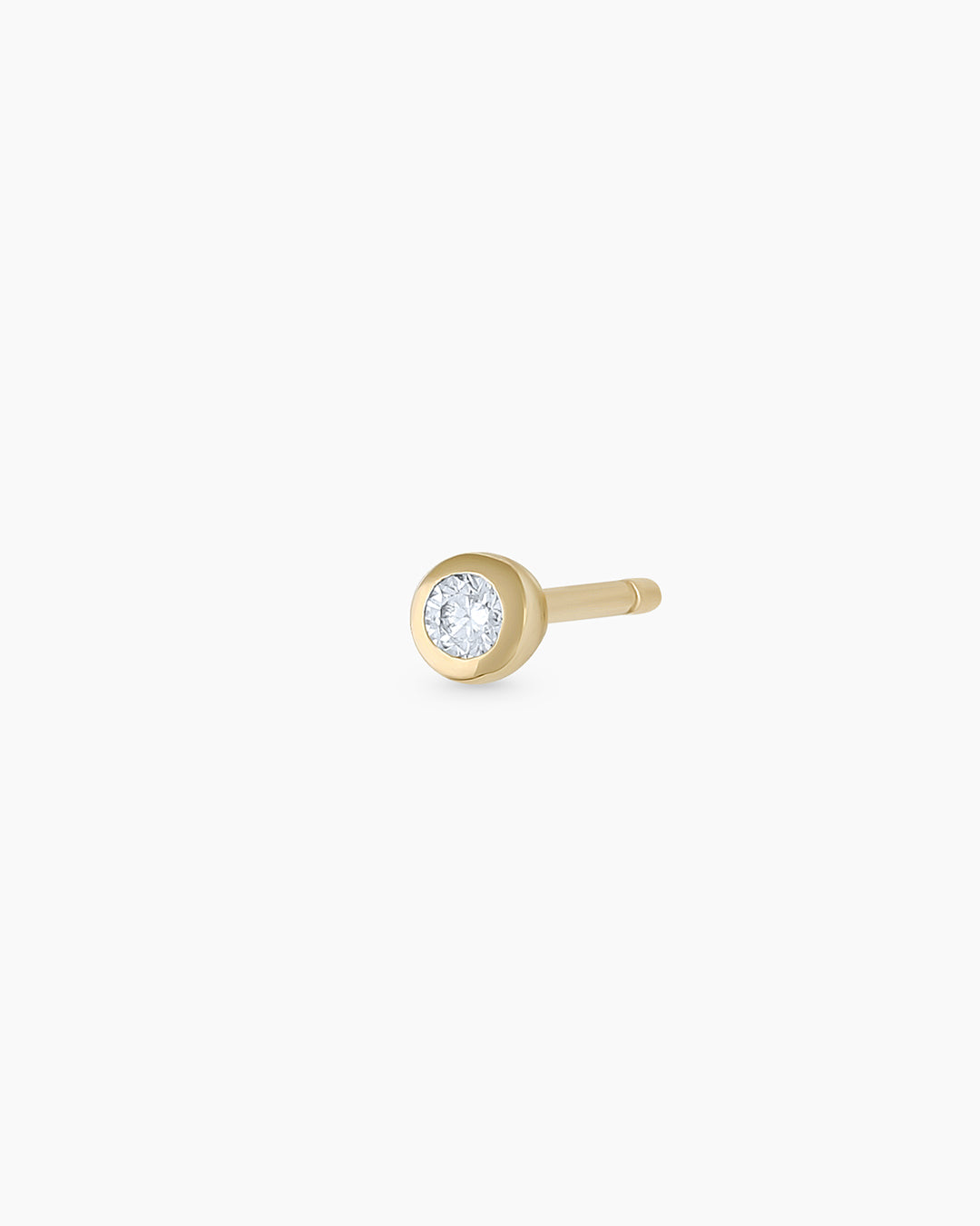 Clou d'oreille simple diamant classique