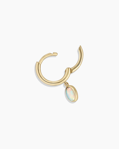 Opal Oval Einzel Huggie