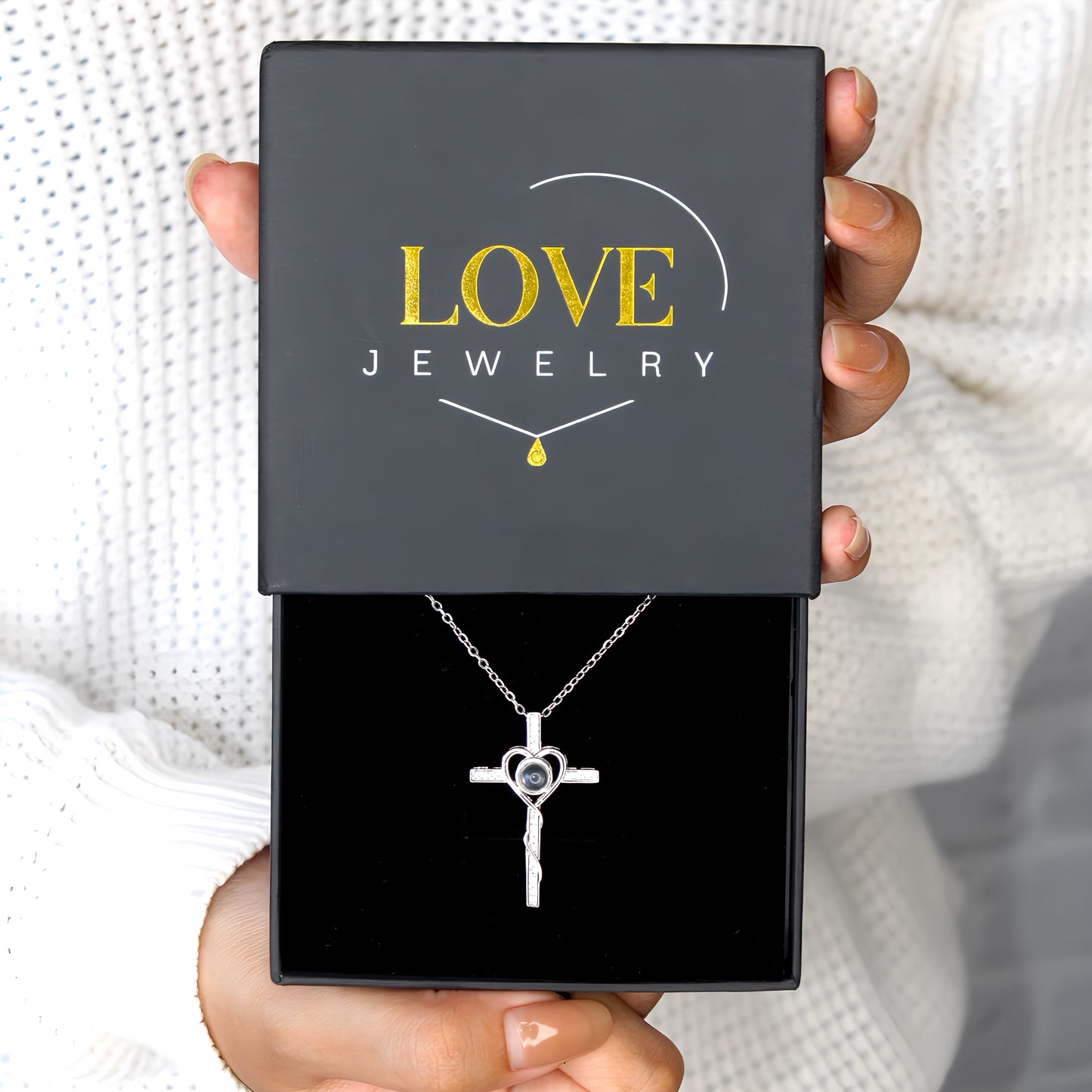 Minimalist Diamond Cross Projection Necklace