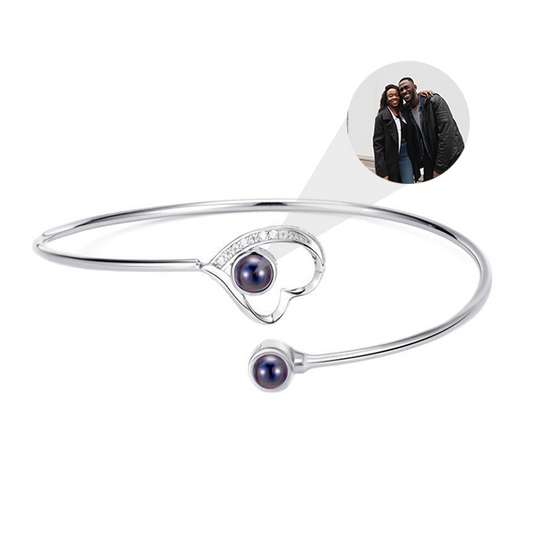 Bracelet photo personnalisé en forme de cœur asymétrique