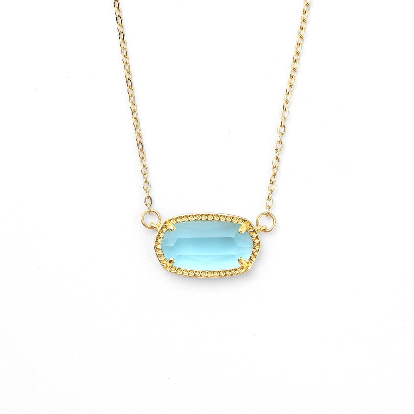 Collier avec pendentif ovale et pierre de naissance