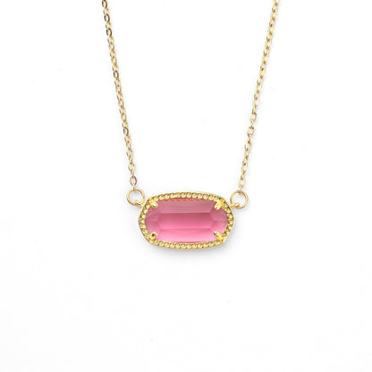 Collier avec pendentif ovale et pierre de naissance