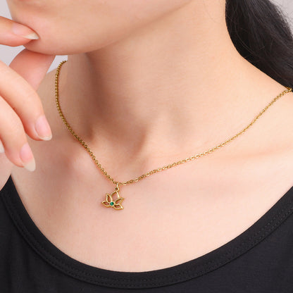 Collier avec pendentif mini lotus et pierre de naissance