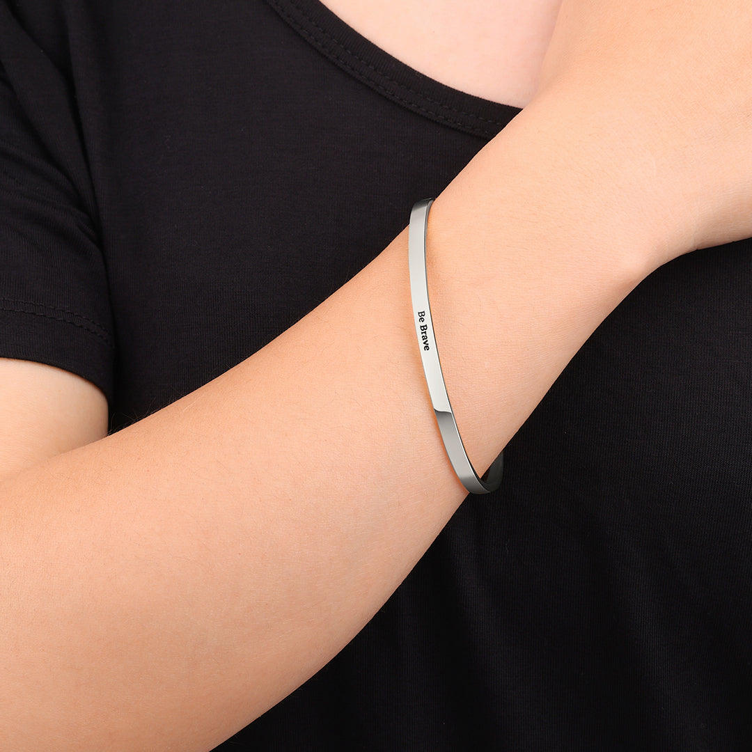 Bracelet manchette fin personnalisé