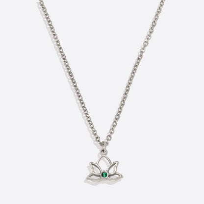 Collier avec pendentif mini lotus et pierre de naissance