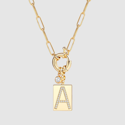 Collier pendentif initial pavé avec chaîne trombone