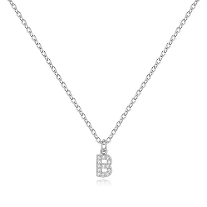 Pavé-Halskette mit Großbuchstaben