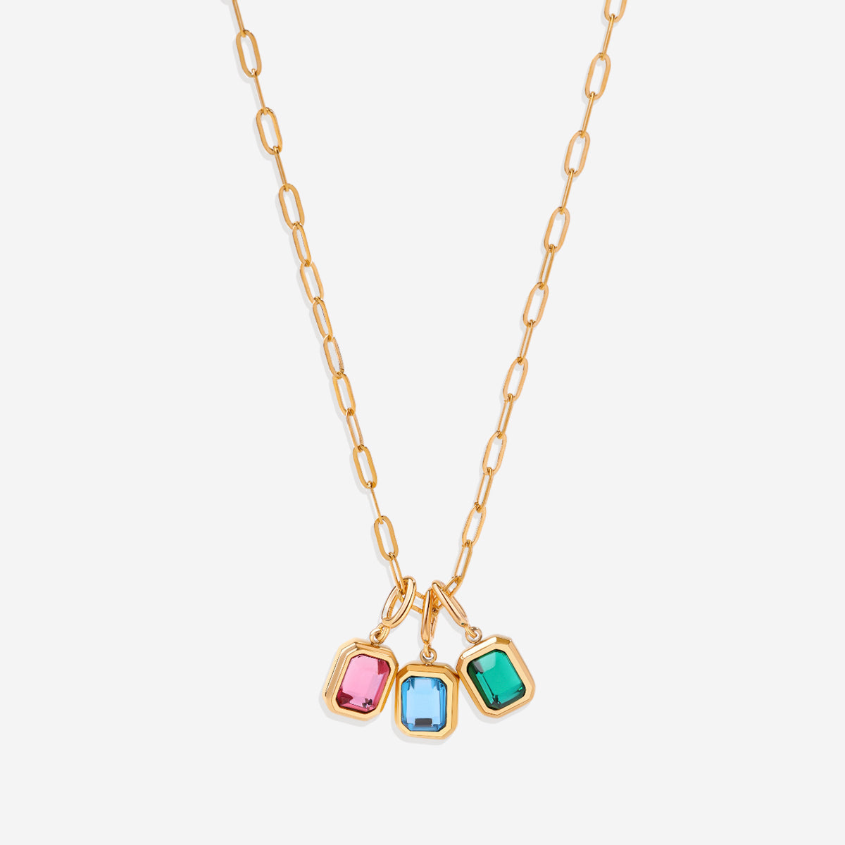 Collier à breloques avec pierre de naissance baguette