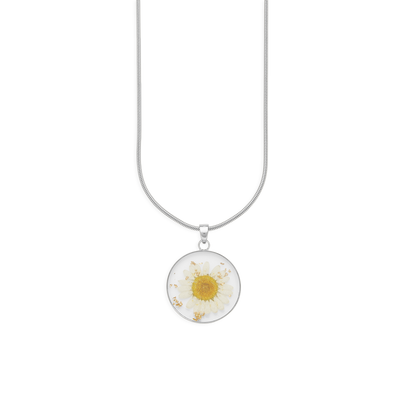 Collier de fleurs de naissance pressées