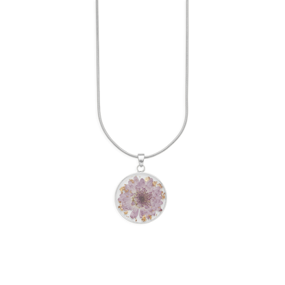 Collier de fleurs de naissance pressées