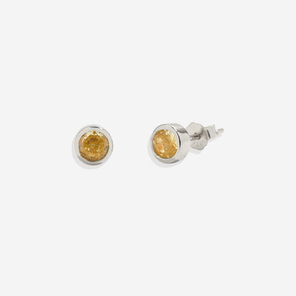 Clous d'oreilles avec pierre de naissance