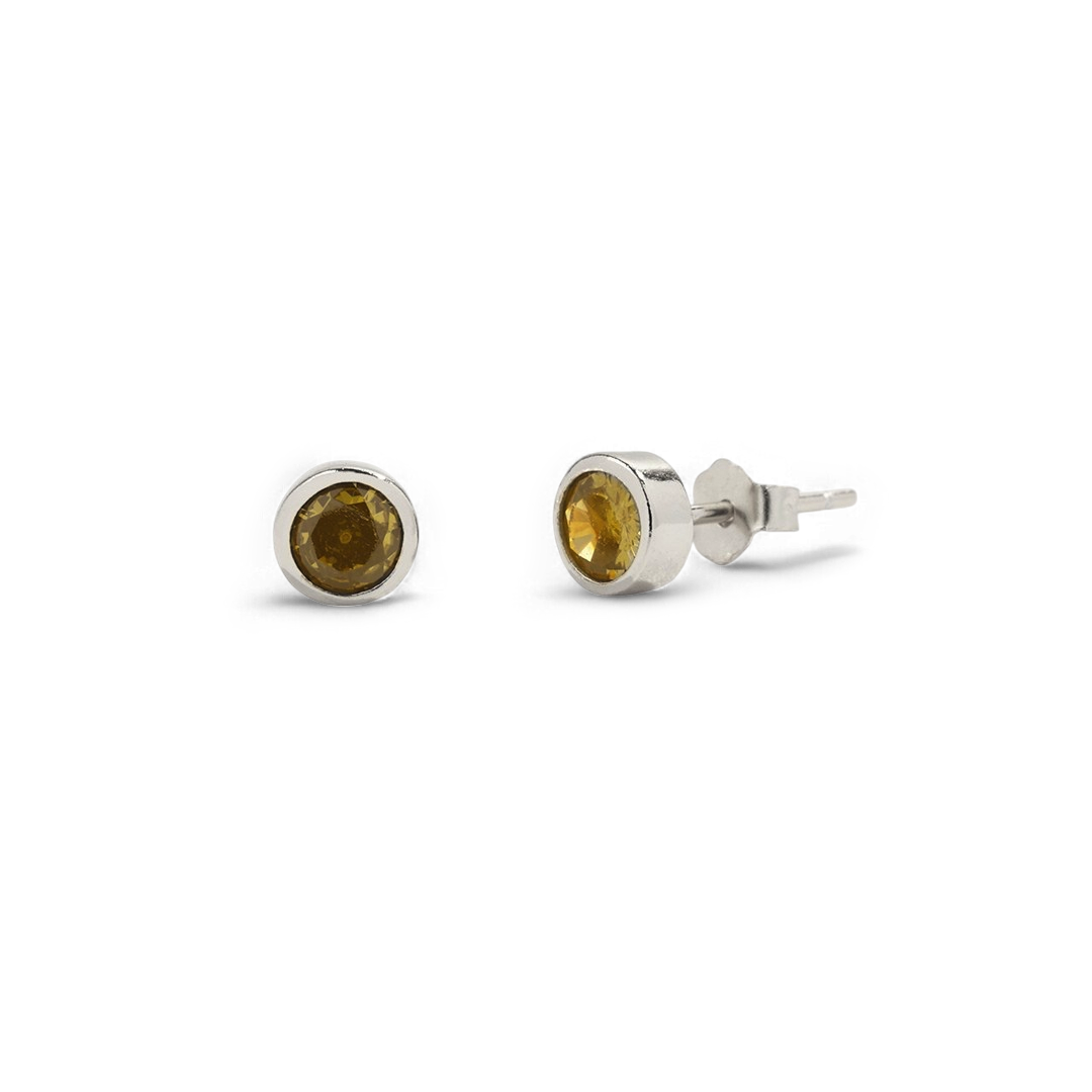 Clous d'oreilles avec pierre de naissance