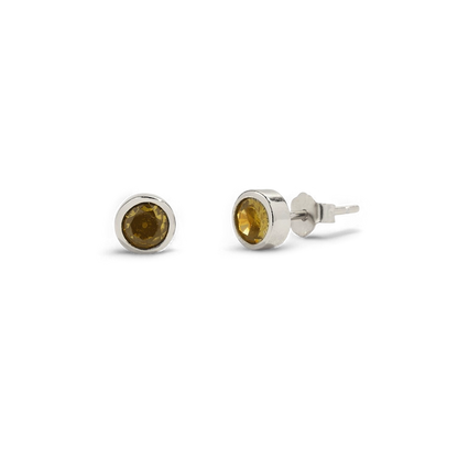 Clous d'oreilles avec pierre de naissance