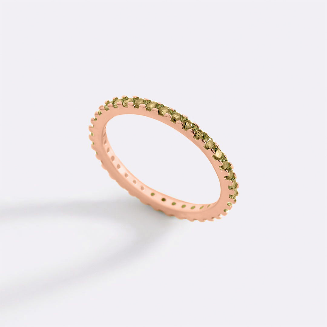Bague d'éternité empilable avec pierre de naissance