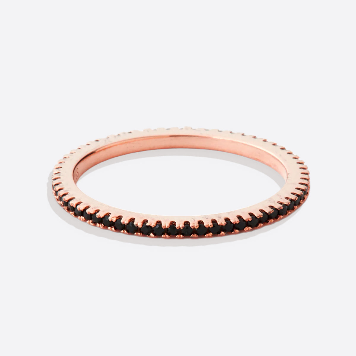 Bague d'éternité en diamant noir