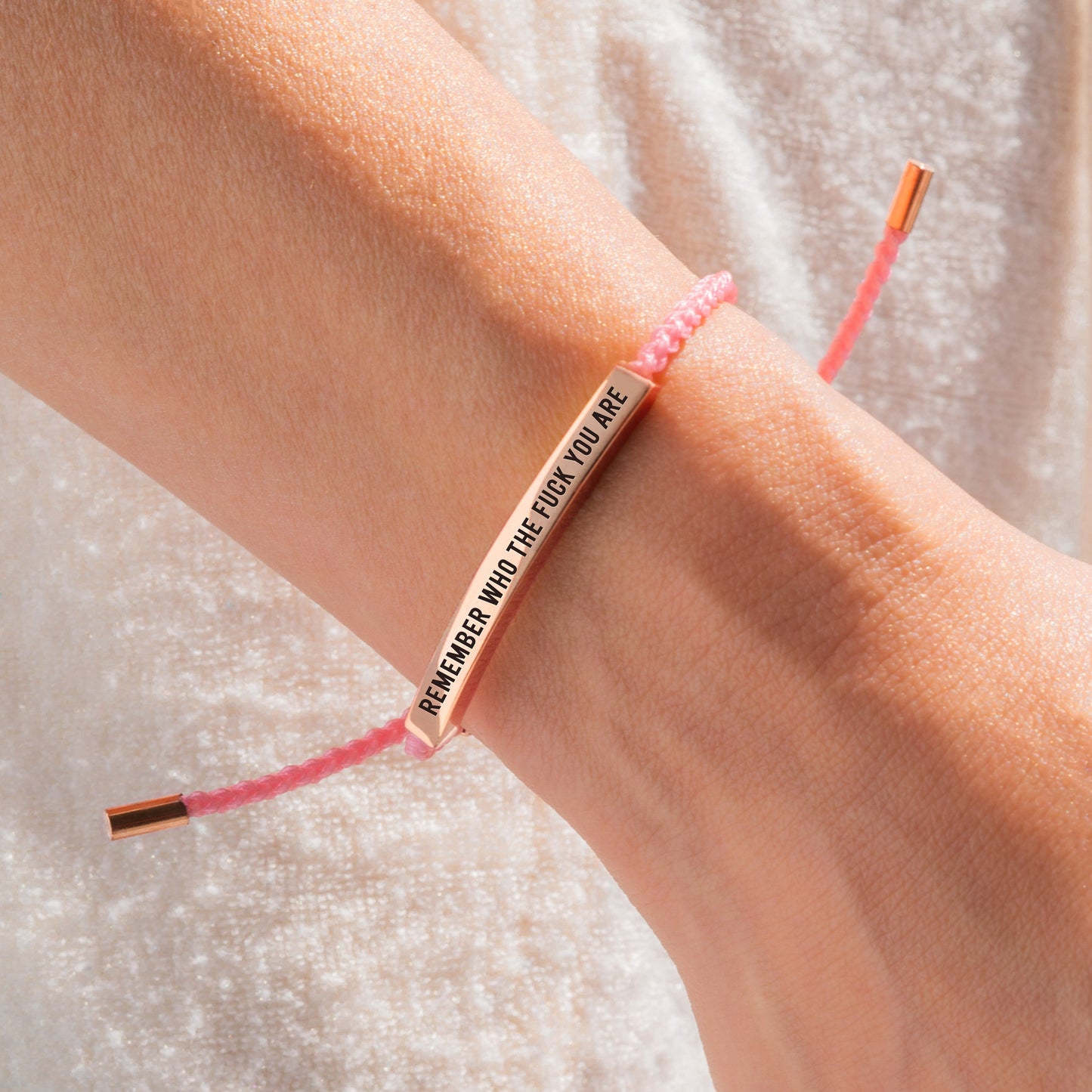 Bracelet audacieux « Souviens-toi de qui tu es »