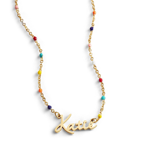 Collier de perles colorées avec nom de fée