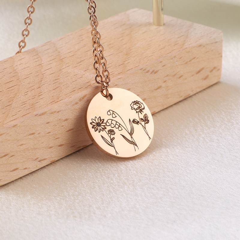 Collier bouquet de fleurs de naissance