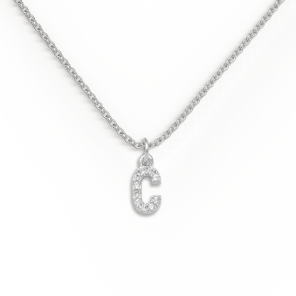 Pavé-Halskette mit Großbuchstaben
