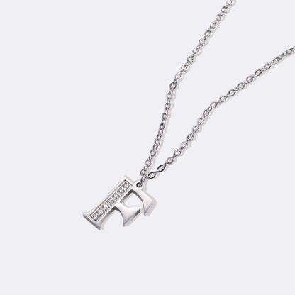 Collier satellite avec lettres en cristal