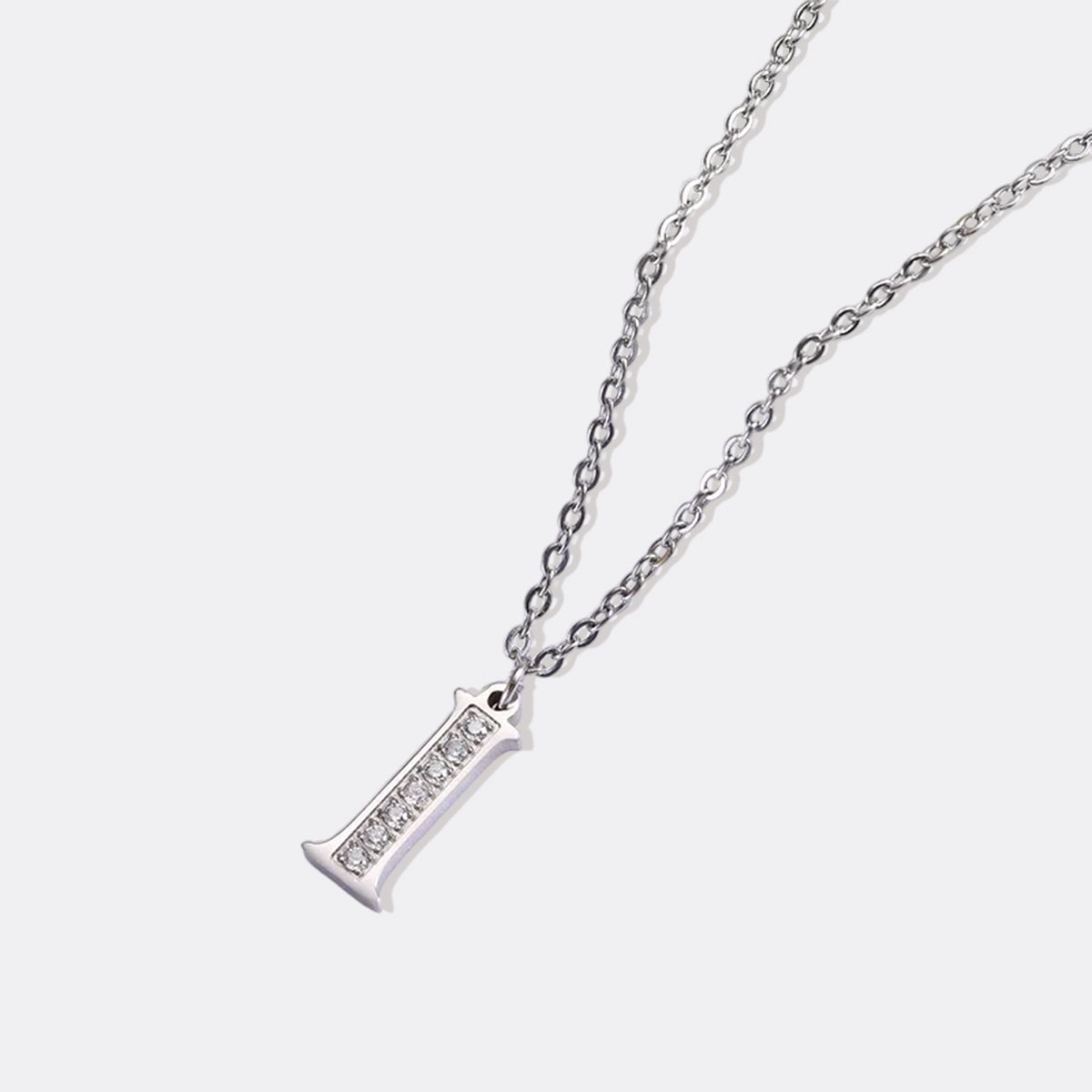 Collier satellite avec lettres en cristal