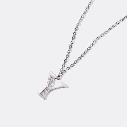 Collier satellite avec lettres en cristal