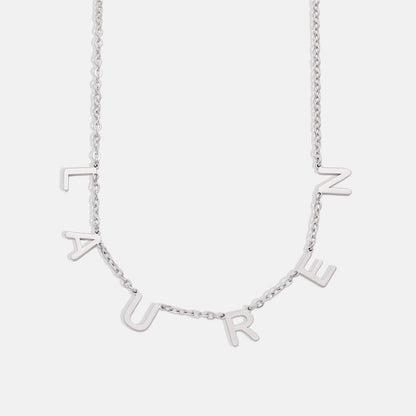 Collier avec nom et lettre personnalisés