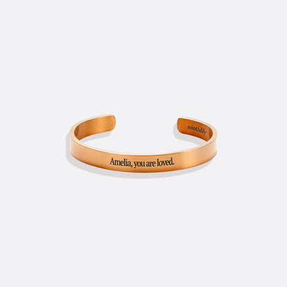 Passen Sie Ihr personalisierbares Armreifarmband an