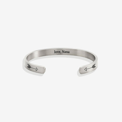 Passen Sie Ihr personalisierbares Armreifarmband an