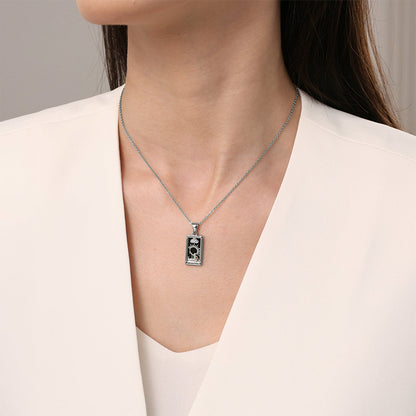 Le collier de tarot de la lune