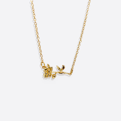 Collier délicat avec fleur de naissance