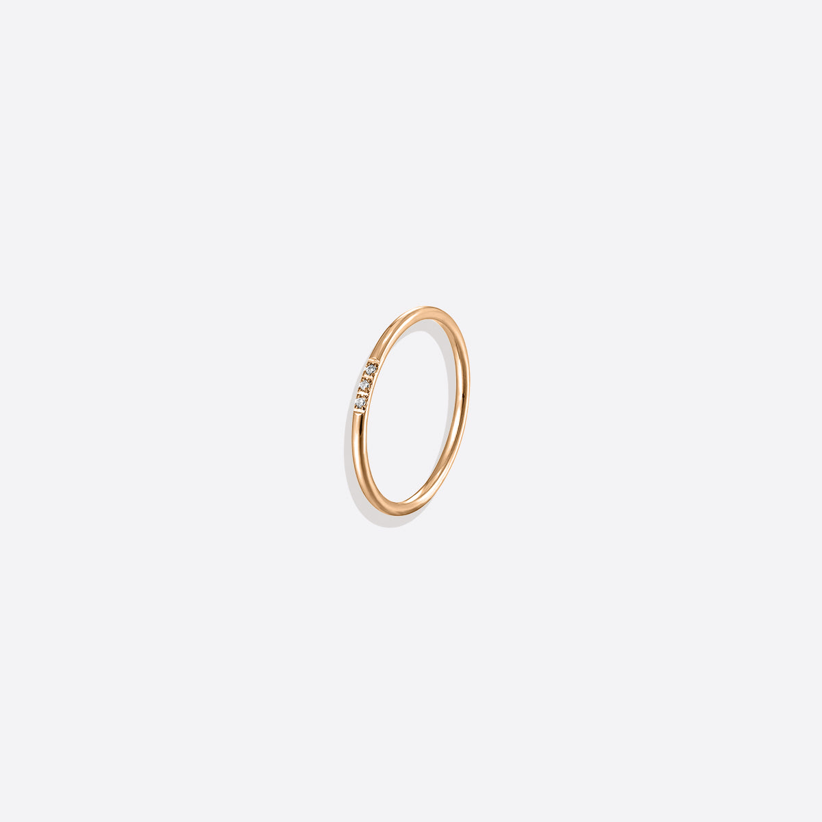 Bague empilable en diamants délicats